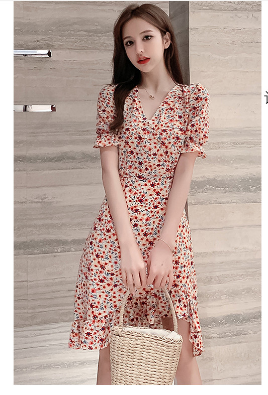 ĐẦM HỌA TIẾT CỔ V THỜI TRANG DH062