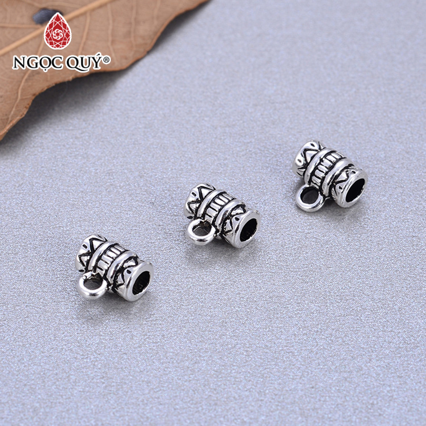 Charm bạc gắn charm treo họa tiết hoa văn - Ngọc Quý Gemstones
