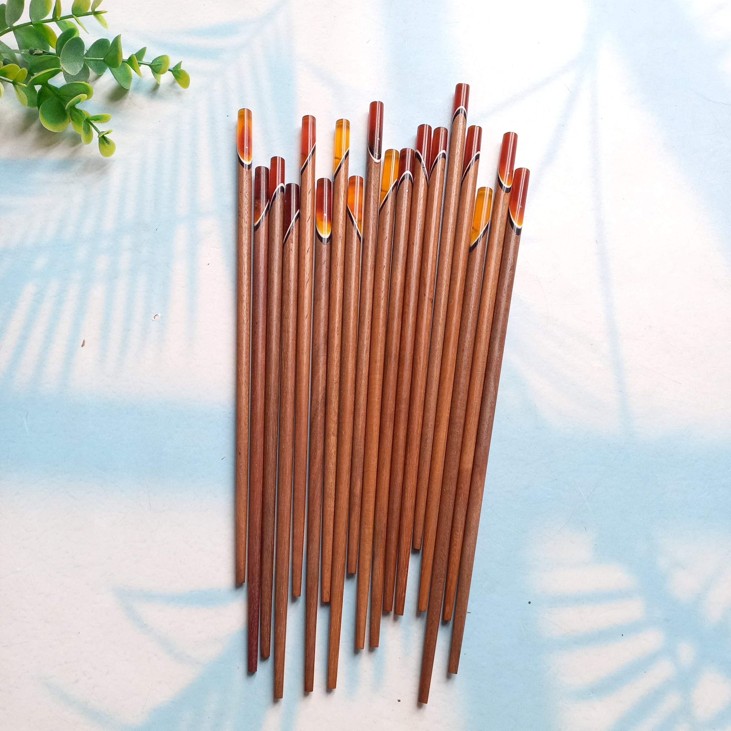 Đũa Gỗ Cẩm Đầu Khảm Màu Vàng Đẹp Mắt Độc Đáo, Đũa 23cm Ăn Cơm Decor Nhà Hàng Sang Trọng