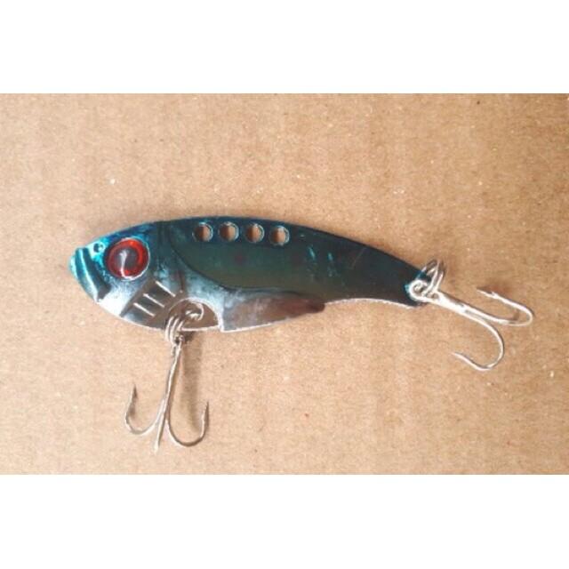 Mồi câu cá giả cá sắt siêu nhậy bén