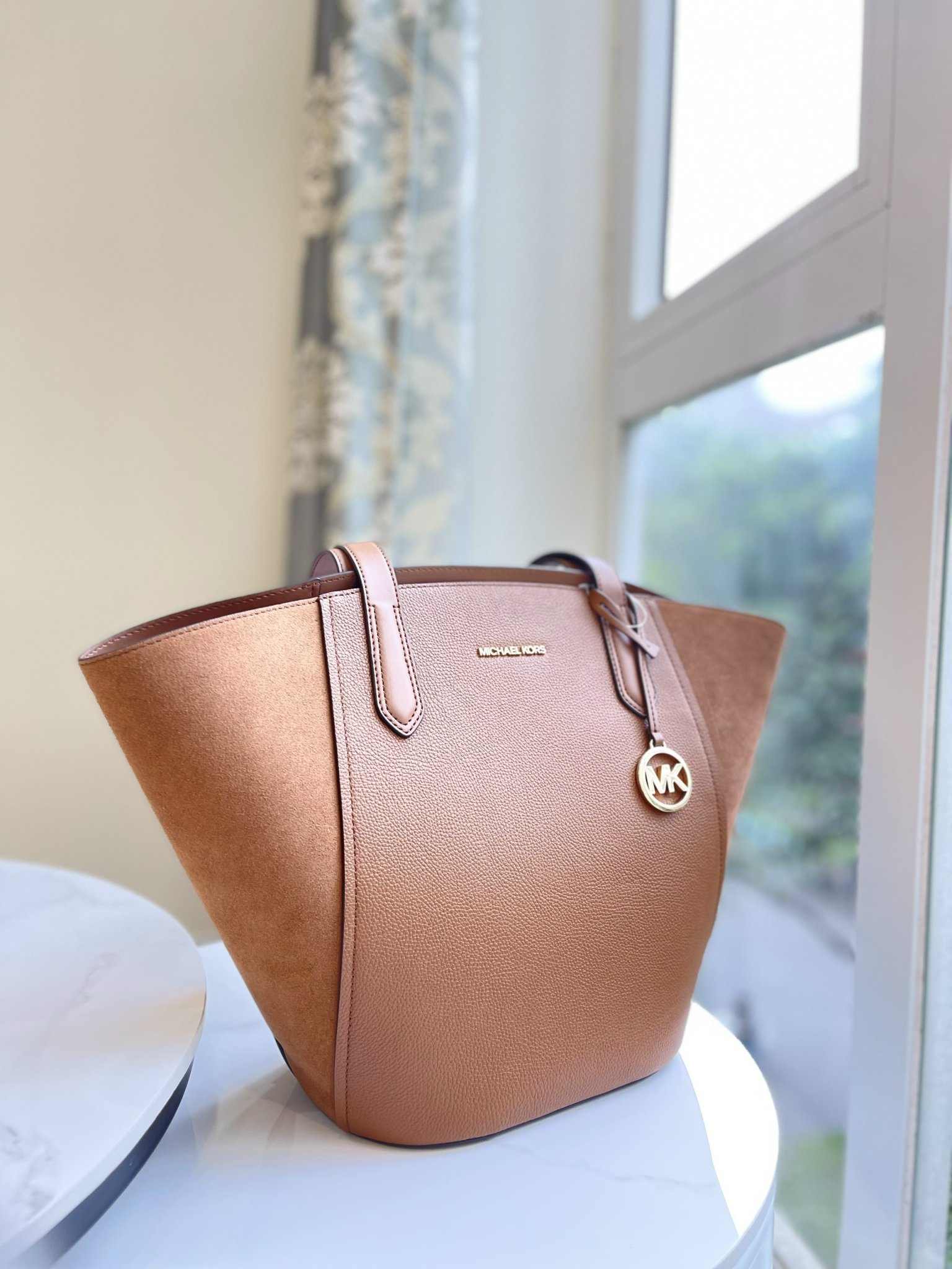 Túi Mk Portia Tote Nâu Luggage