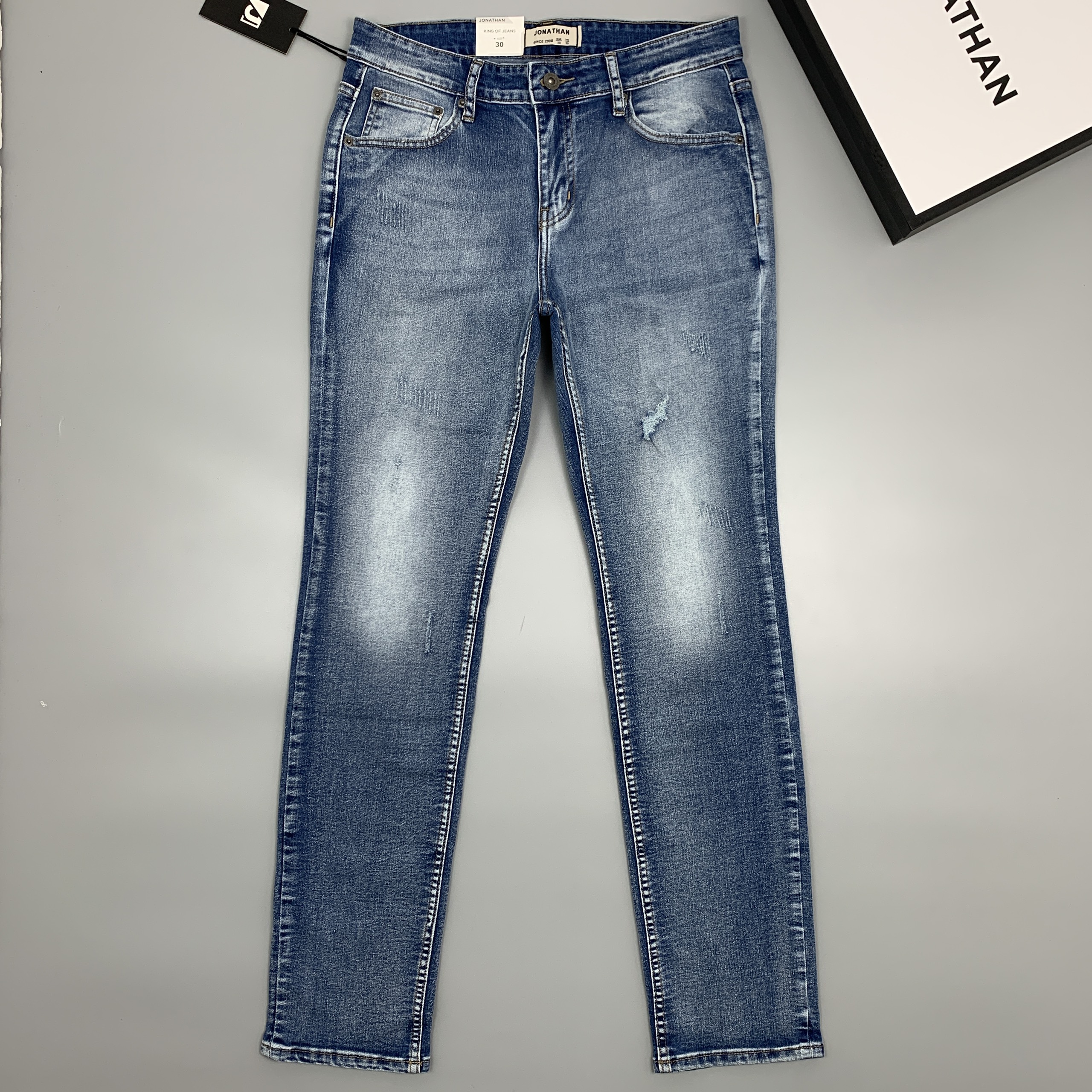 Quần jean nam xanh sáng JONATHAN QJ055 vải denim cao cấp co giãn nhẹ 4 chiều, form dáng chuẩn đẹp, trẻ trung, hottrend