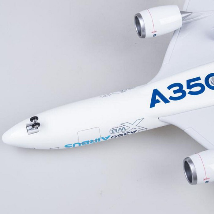 Mô hình máy bay Airbus A350 XWB 47cm có bánh xe và đèn led