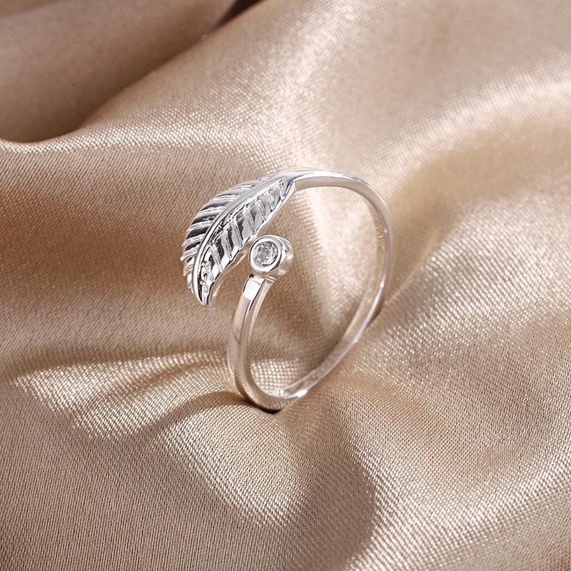 Nhẫn bạc nữ, thiết kế hở hình chiếc lá, thể điều chỉnh sezi ANTA Jewelry - ATJ9013