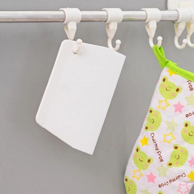 Dụng cụ vét, cắt bột làm bánh tiện lợi