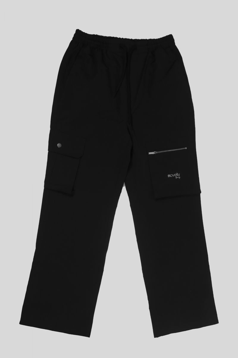 Quần khaki dù túi hộp Novelty Young