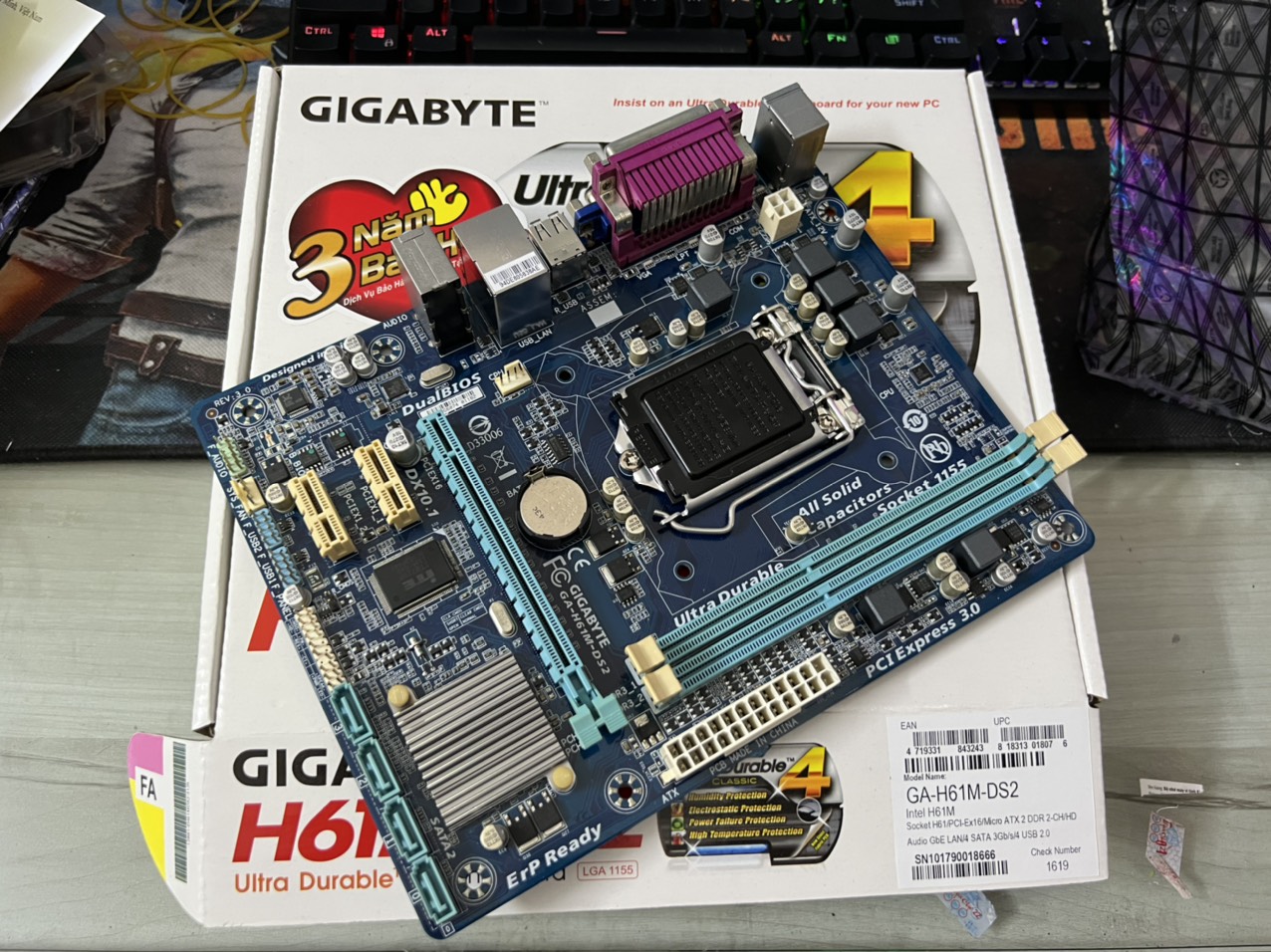 Bo Mạch Chủ Mainboard GIGABYTE H61M-DS2 - Hàng Chính Hãng