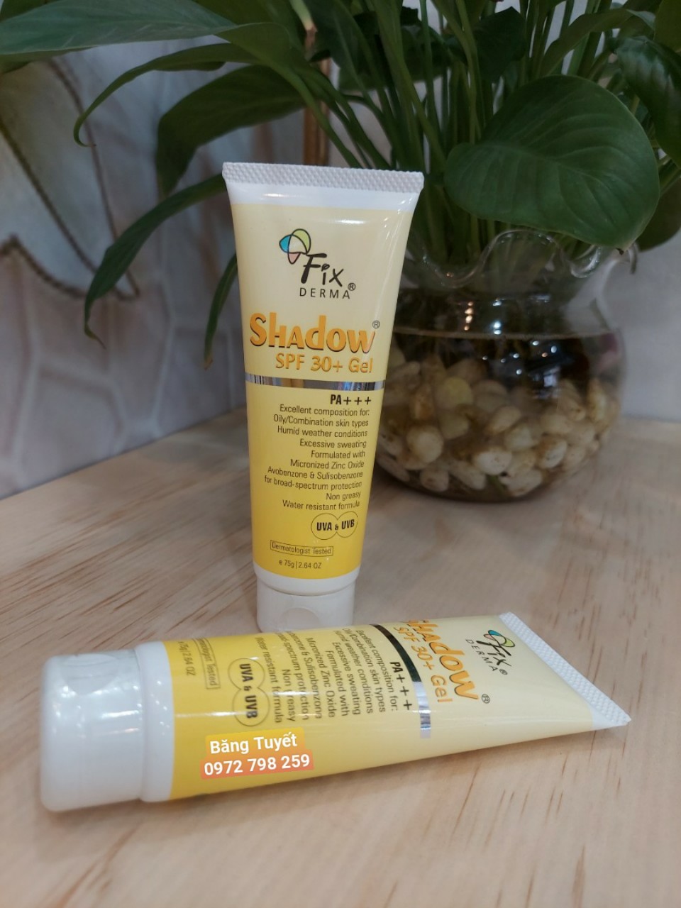 Kem chống nắng dướng ẩm sáng da Fixderma Shadow SPF 30+ Gel 75g