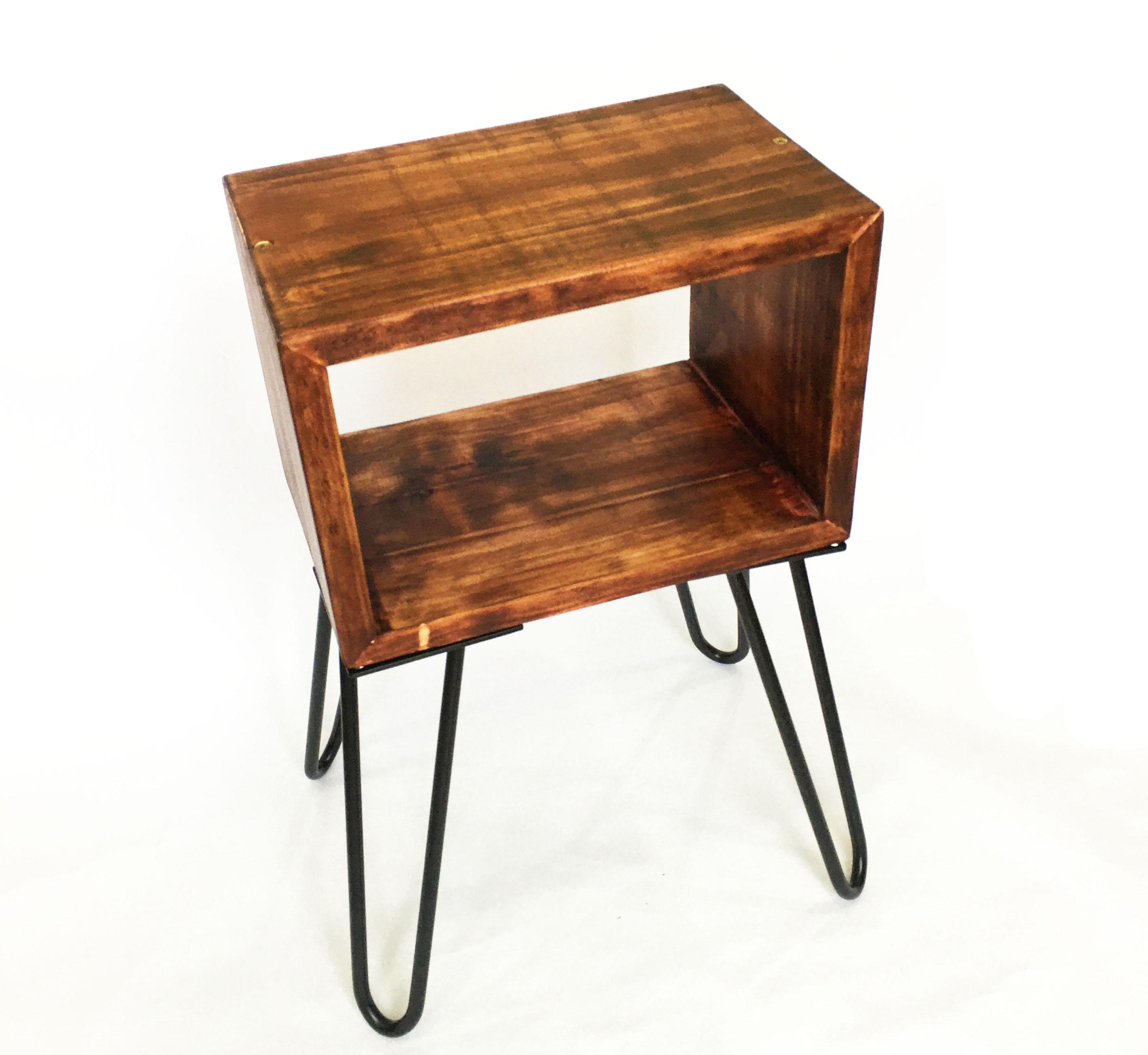 Bàn gỗ thông D30xR20xC50cm, 4 chân sắt làm bàn kê đầu giường decor bàn trà