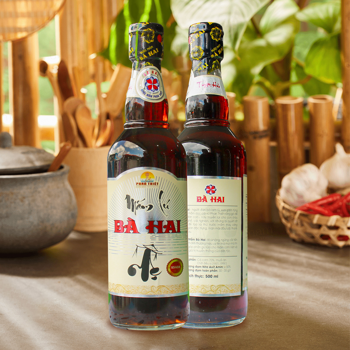 Thùng Nước Mắm Nhỉ Lú Bà Hai 3 năm  (6 Chai Thủy Tinh x 500ml)