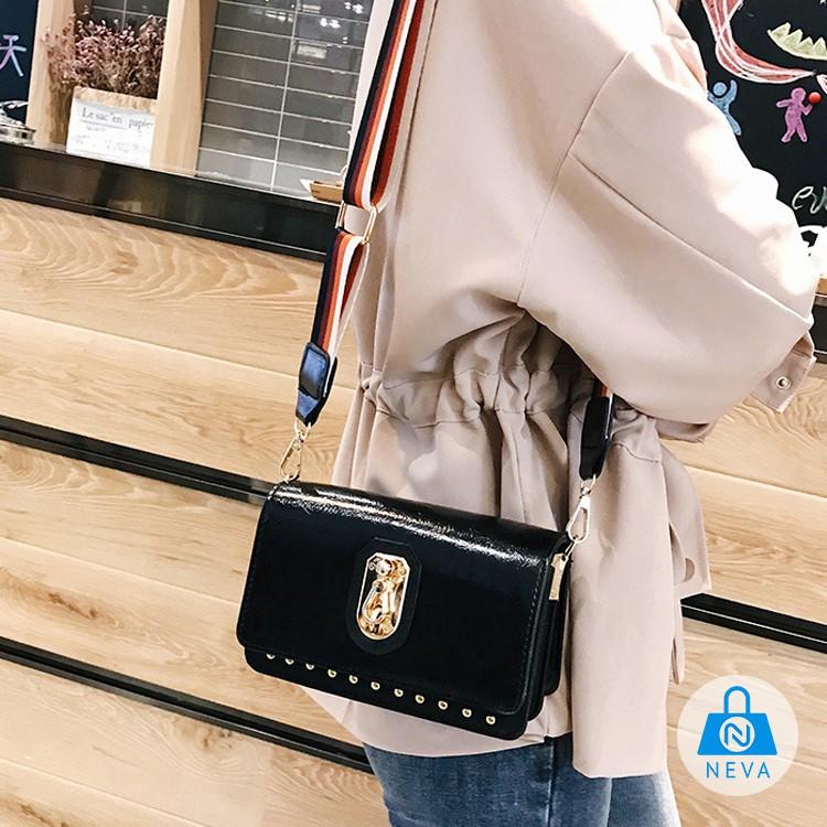 (HOT) Túi đeo vai xu hướng đinh tán NEVA086 Phong Cách Hàn Quốc