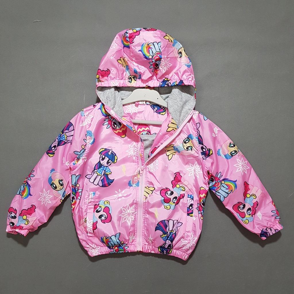 Áo khoác gió 2 lớp lót cotton mềm mại và thoáng mát in ngựa pony và công chúa elsa bé gái