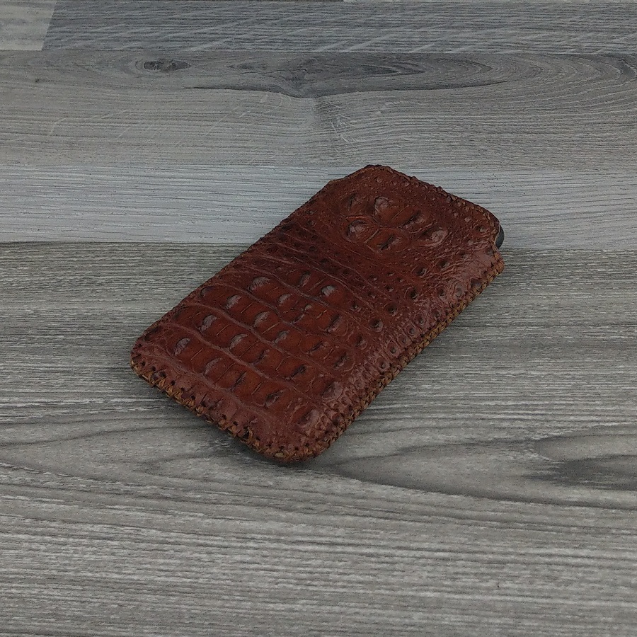 Bao da rút dành cho iphone x/xs da cá sấu có gù màu nâu
