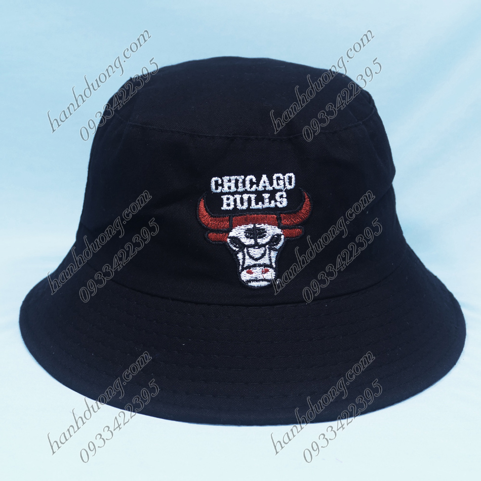 Mũ tai bèo nam nữ thêu hình đầu trâu Chicago Bulls, vành rộng 6.5cm chống nắng tốt, vòng đầu 58cm