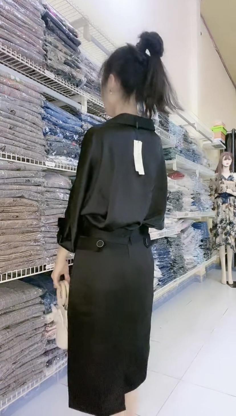 Bộ áo sơ mi kèm váy cao cấp màu đen quý phái Myqlothing