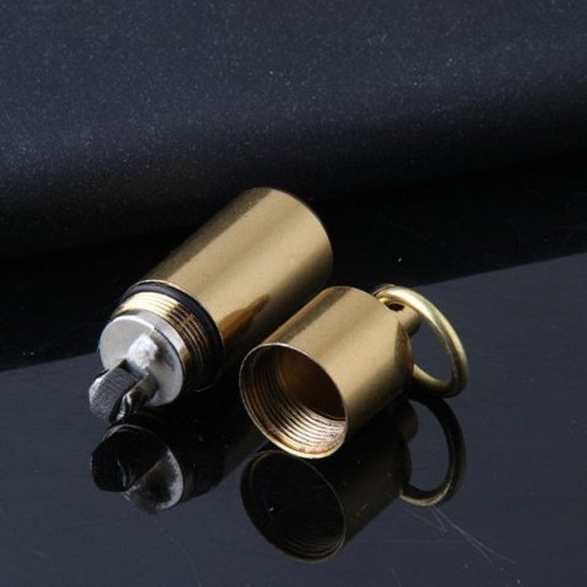 Combo Móc Khóa Kiêm Bật Lửa Xăng Đá HY-625 Nhỏ Gọn + Tặng Bấc Đá Chuyên Dụng Cho Bật Lửa (Màu Ngẫu Nhiên)