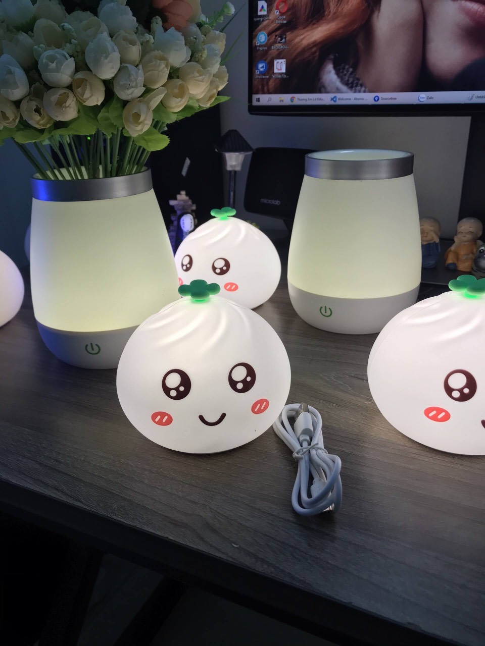 Đèn Ngủ Silicon, Đèn Ngủ Cảm ứng Hình Bánh Bao Đáng Yêu, Mềm Mại Cảm Ứng Đổi màu, Quà tặng Cho Bé