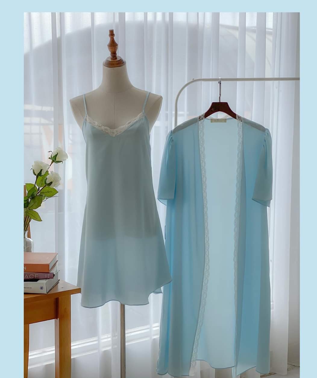 - Áo choàng ngủ lụa dáng dài qua gối phối ren viên sang chảnh mặc nhà,chụp hình cô dâu Freesize dưới 70kg
