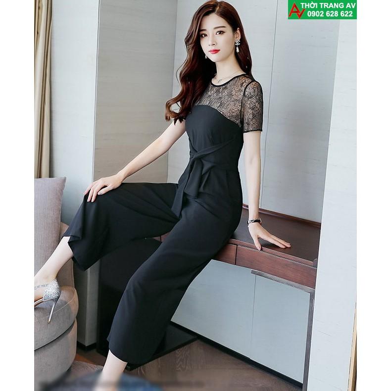 Jumpsuit - Đồ bay lửng ống rộng phối ren thắt nơ eo  - AV5947