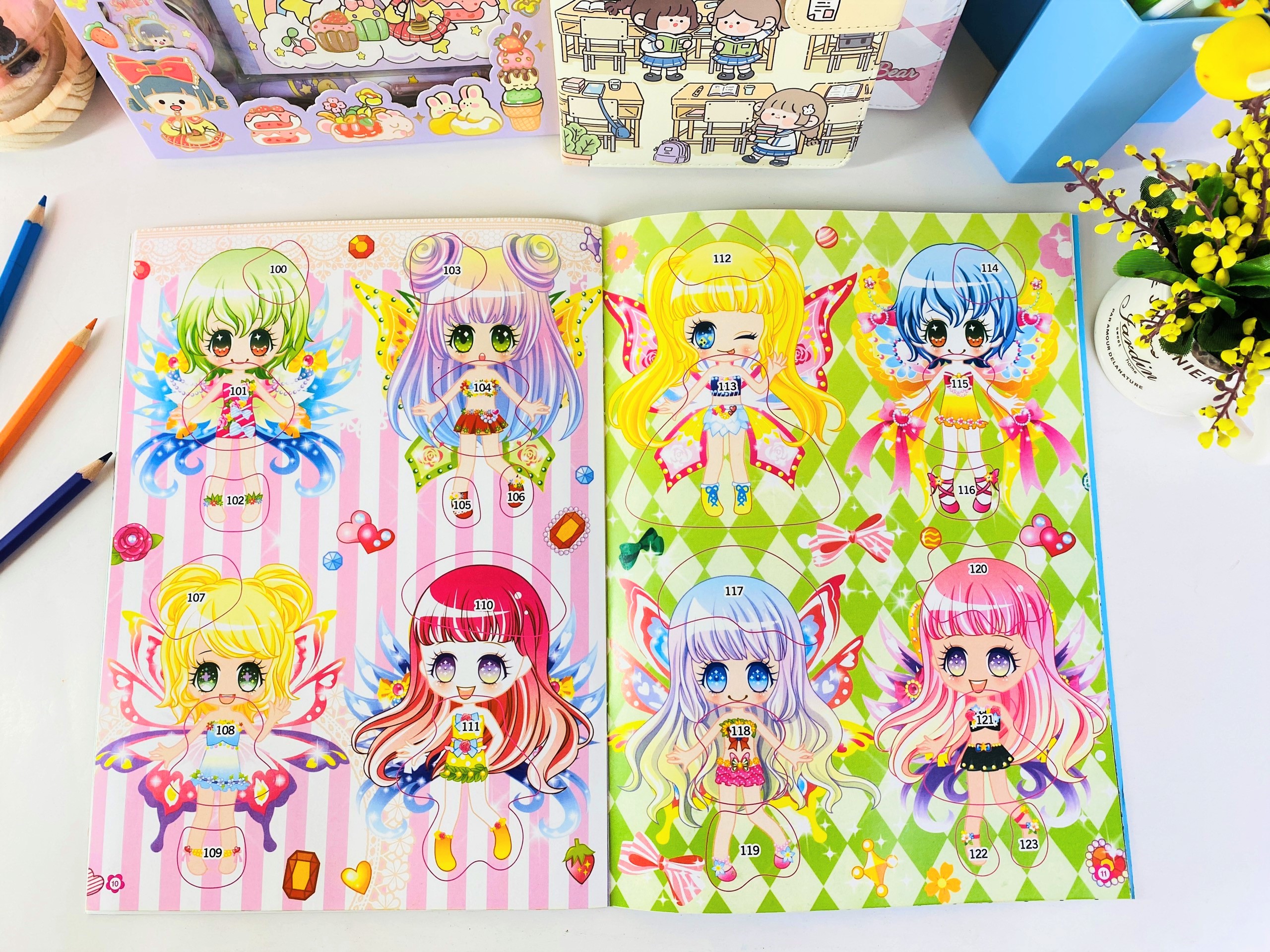 Sách - Combo 4 Cuốn Bộ Sưu Tập Sticker Trang Phục Công Chúa - Ndbooks