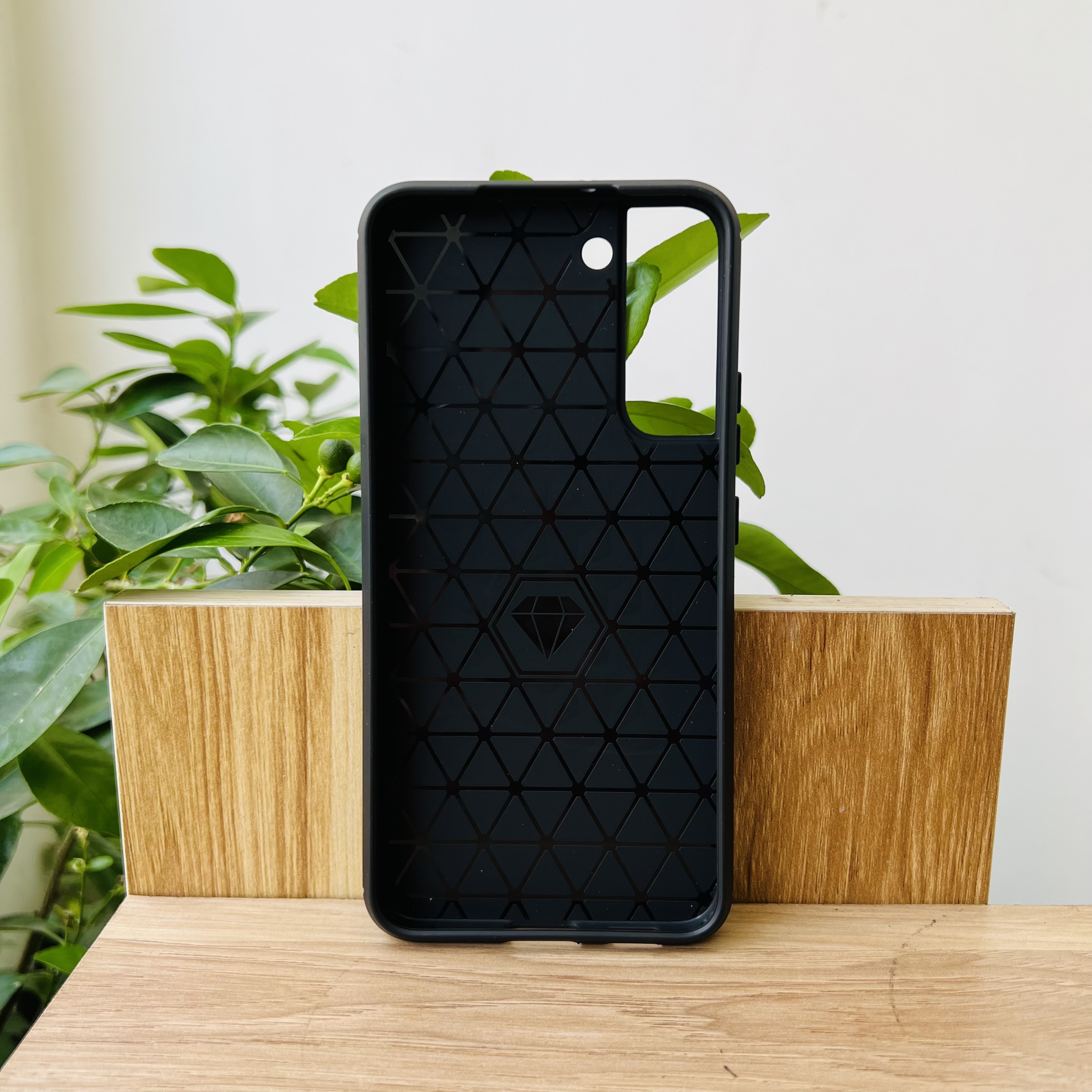 Ốp lưng dành cho Galaxy S22 Plus Likgus Armor- Hàng chính hãng