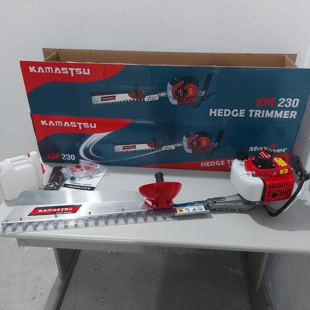 MÁY CẮT TỈA CÀNH HÀNG RÀO ,ĐỐN CHÈ THƯƠNG HIỆU KAMASTSU CÔNG SUẤT MẠNH MẼ, THIẾT KẾ HIỆN ĐẠI, HOẠT ĐỘNG RẤT BỀN BỈ