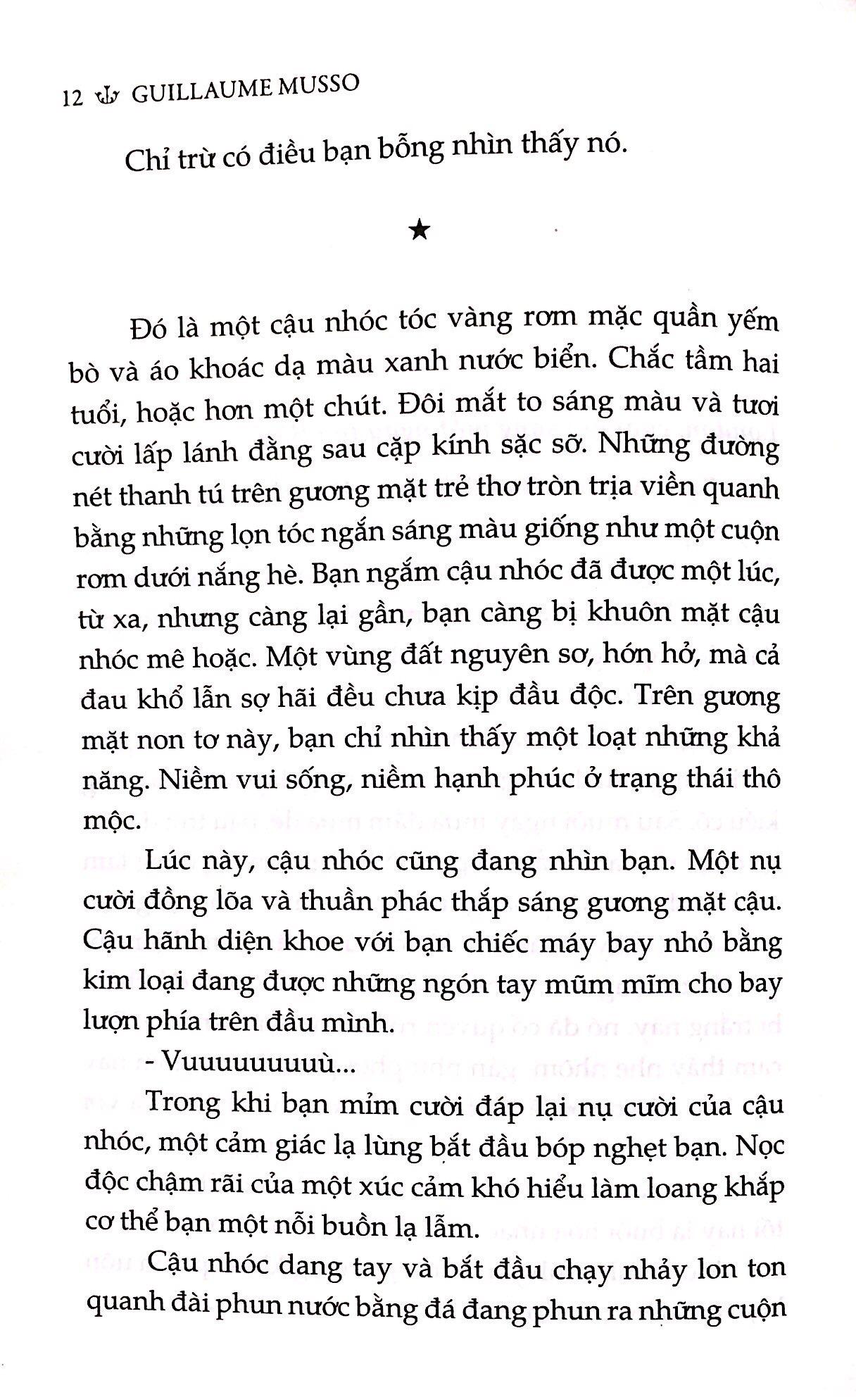 Sách Dưới Một Mái Nhà Ở Paris