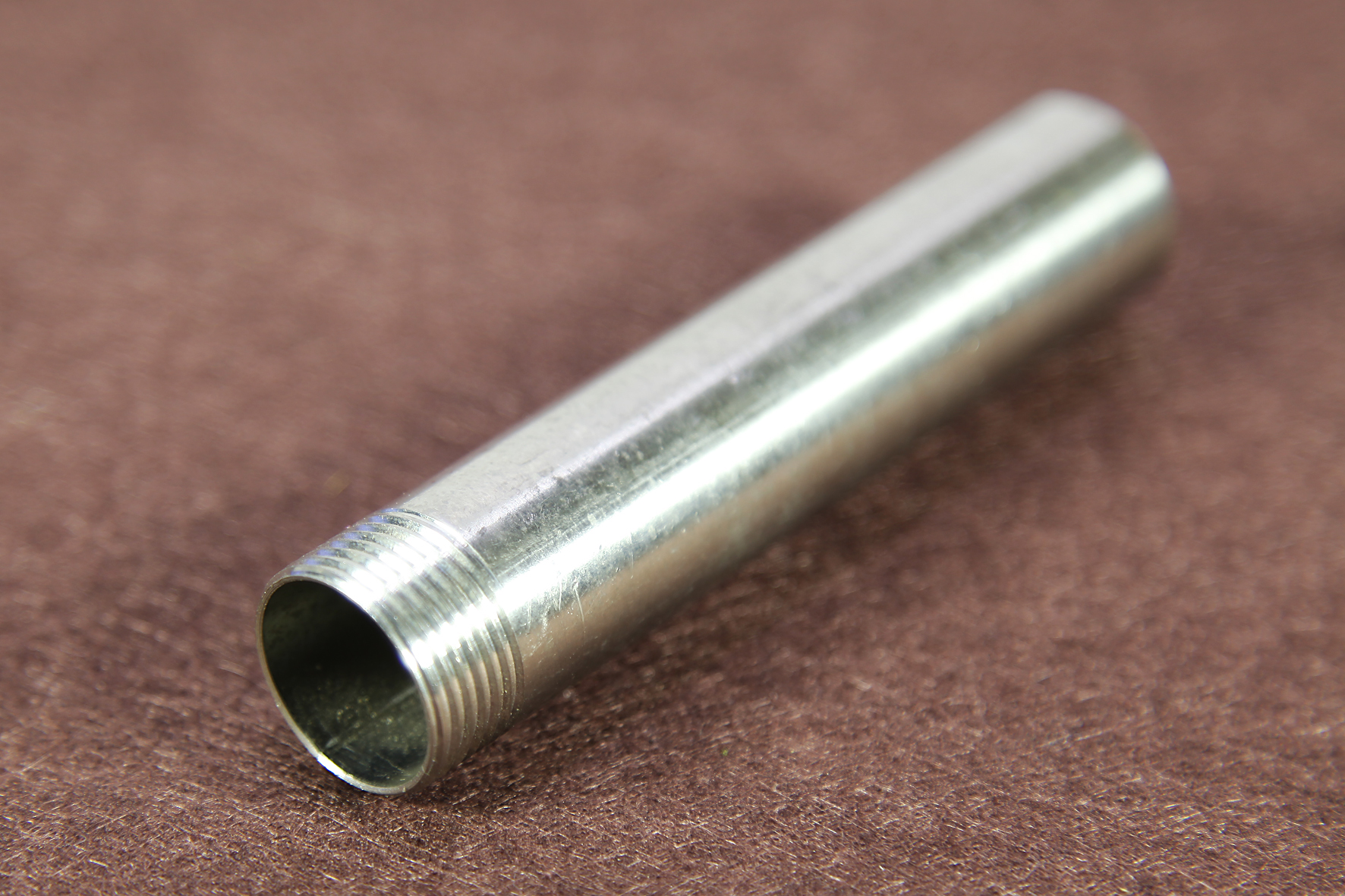 Ty inox (ren+trơn) phi 27 dùng cho máy nước nóng năng lượng mặt trời