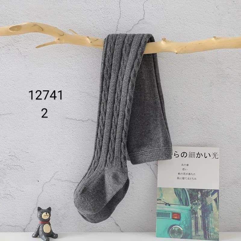 Quần tất liền bàn
