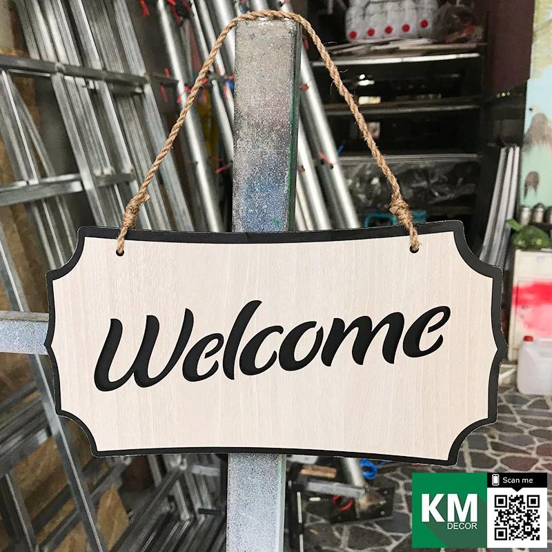 Bảng gỗ welcome treo tường dùng trang trí cho shop, cửa hàng, nhà hàng