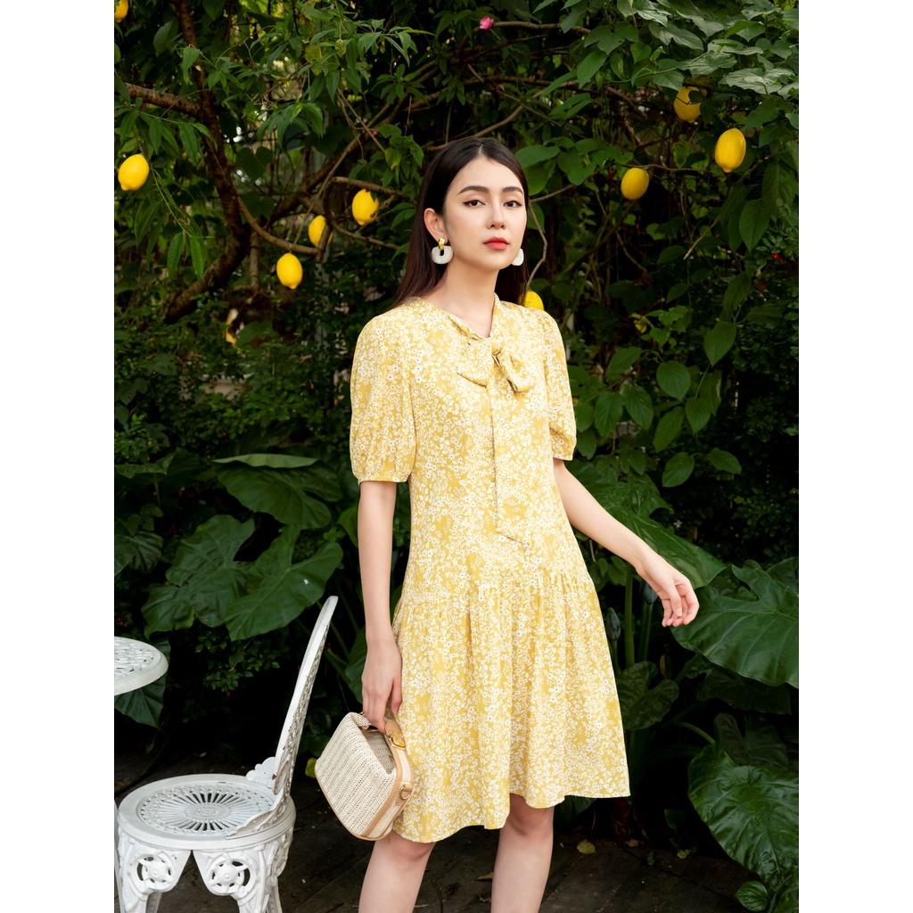 Đầm dáng suông hạ eo dây nơ cổ De Leah