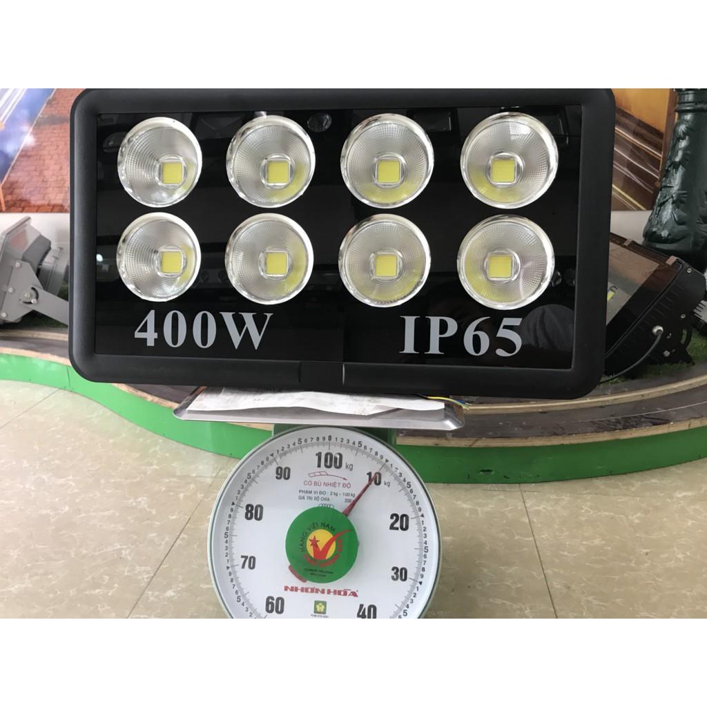 Đèn pha led ngoài trời IP65 công suất 400w