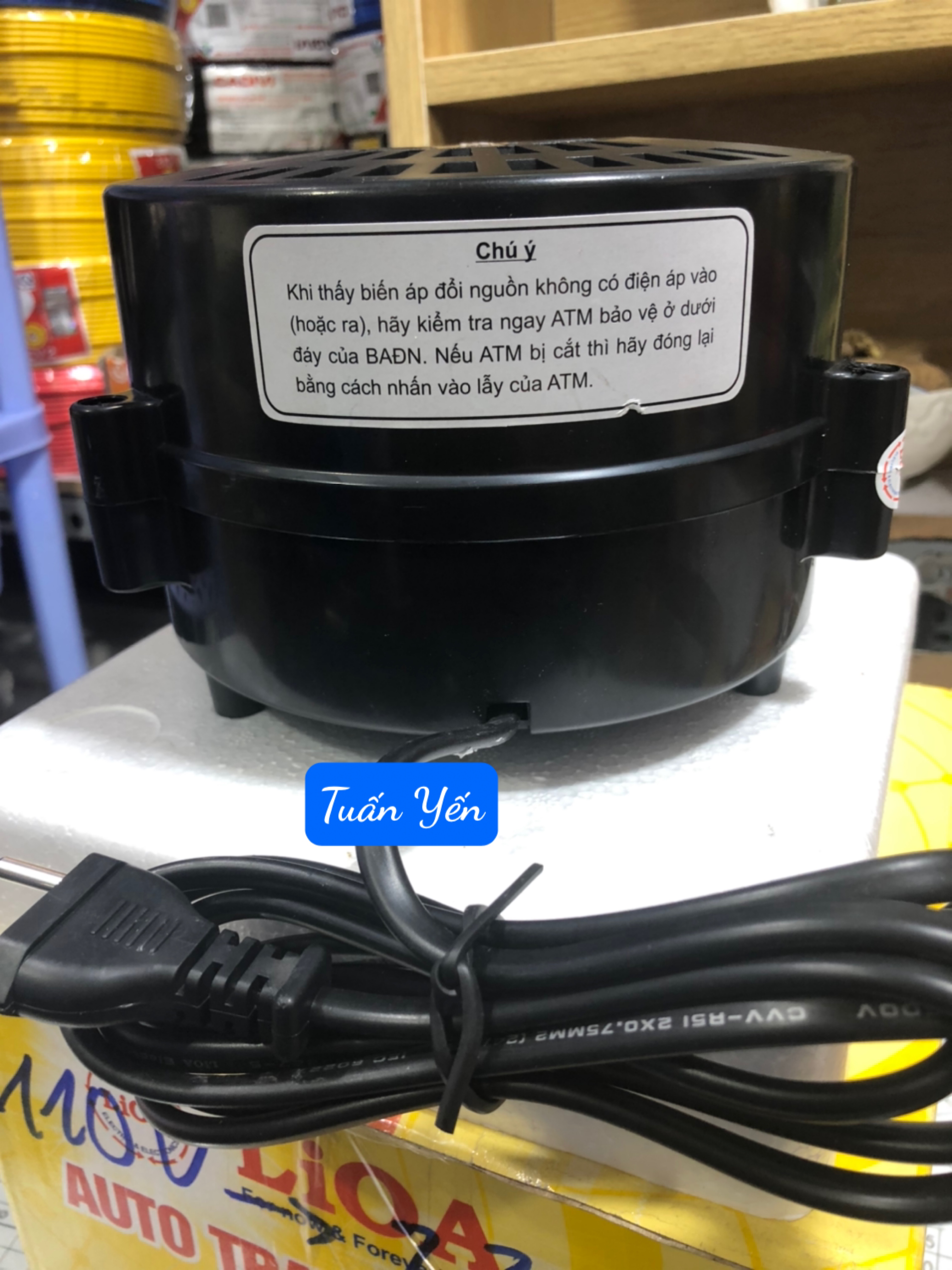 Biếp áp Lioa tăng áp đổi nguồn từ 110V sang 220V - - Hàng chính hãng