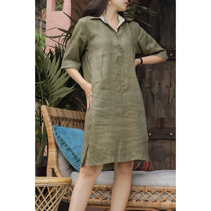 Đầm suông linen cổ đức tay lỡ túi sườn trẻ trung - Xanh rêu