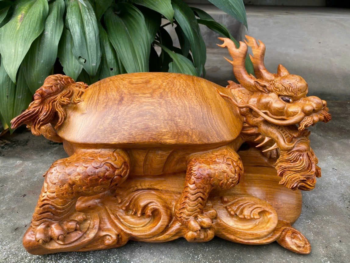 Tượng long quy phong thủy bằng gỗ hương