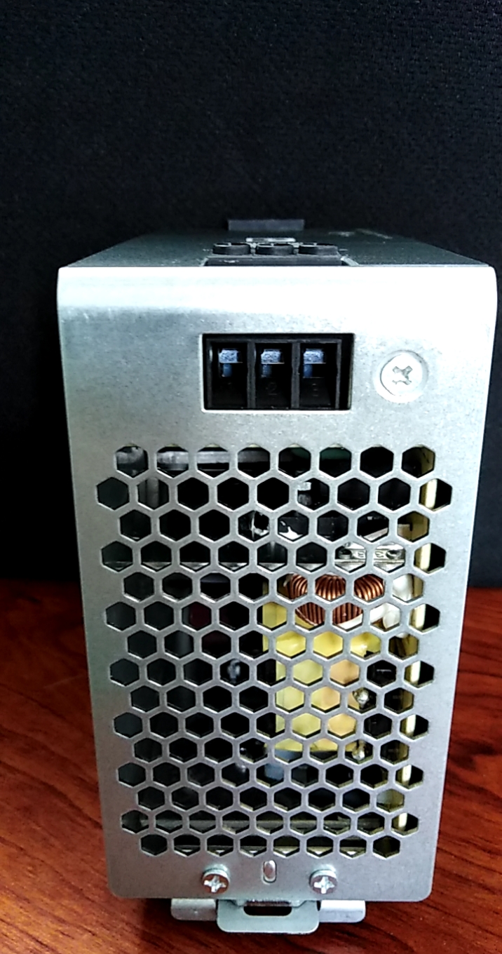 Bộ nguồn ESSENTIAL 24VDC - PS/1AC/24DC/240W/EE – mã 2910587 - hàng chính hãng Phoenix Contact