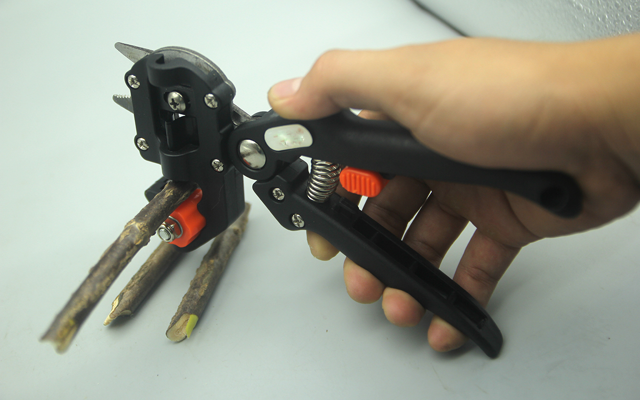 Kéo ghép cành cây Đài Loan LU-KGHC