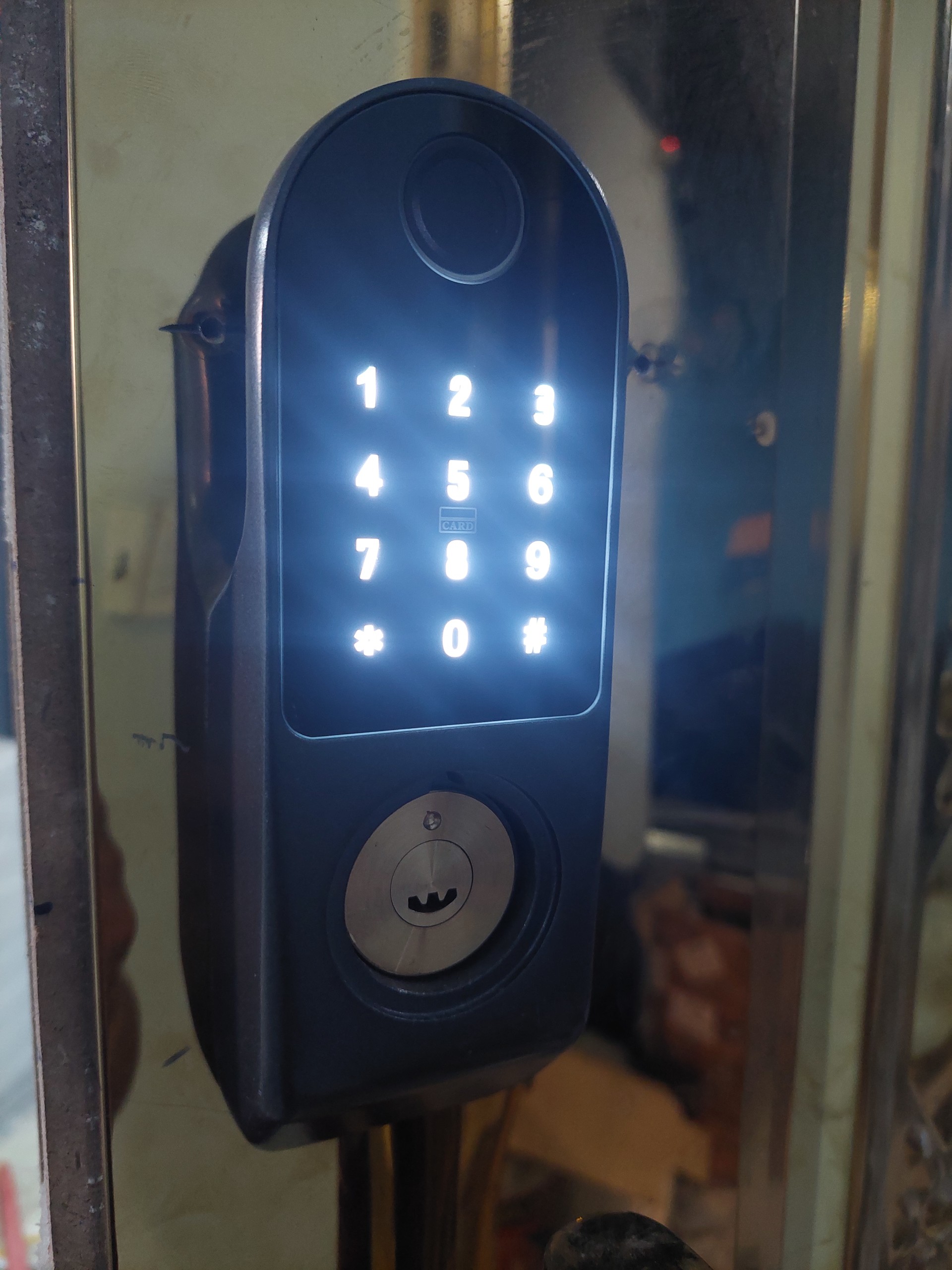 Khóa cửa thông minh G01 - 1 mặt vân tay + App TTlock Bluetooth ( không chống nước) - Hàng nhập khẩu