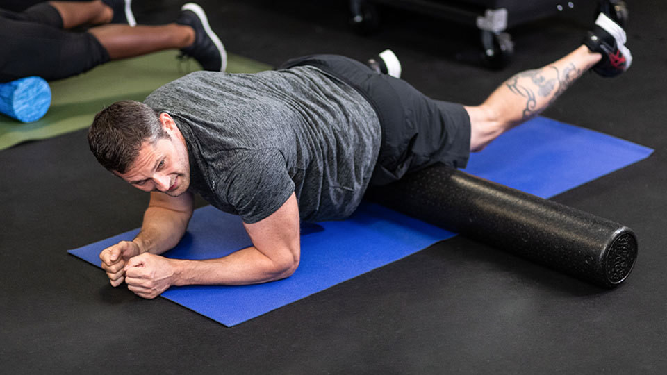 Thảm tập gym, thể hình, thể dục tại nhà, chống trơn trượt, độ bám ma sát cao + túi đựng dễ dàng di chuyển + dây buộc thảm chuyên dụng - giao màu ngẫu nhiên - thảm dày 2 lớp - Chính hãng dododios