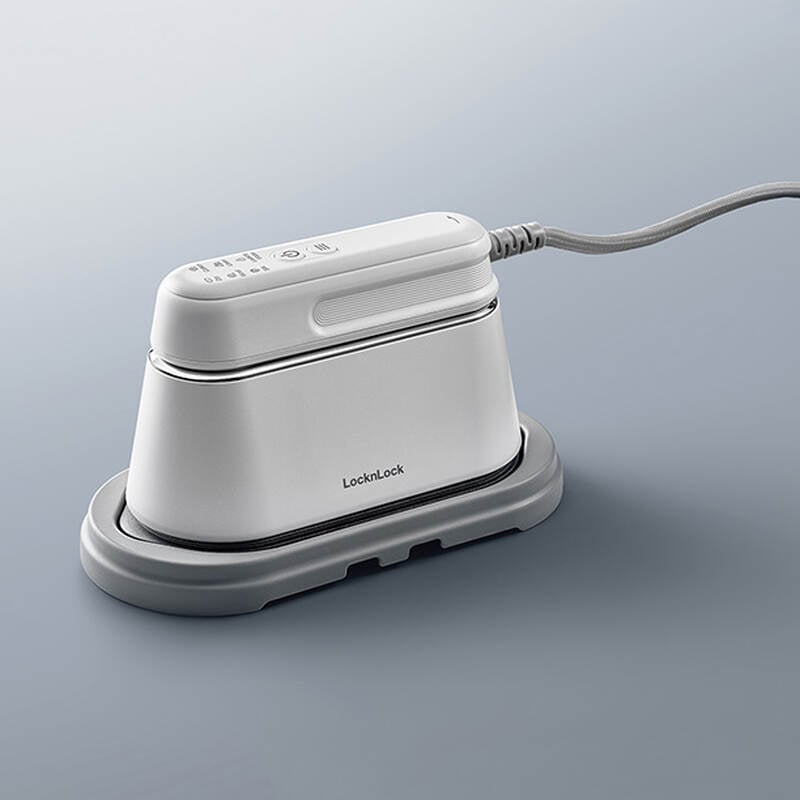 Bàn ủi hơi nước LocknLock 2 trong 1 steam iron 220-240V, 50-60Hz, 1100-1300W - ENI262WHT - Hàng chính hãng