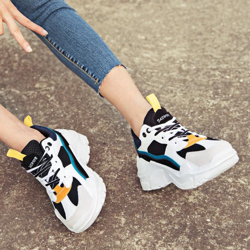 Giày Sneaker Thể Thao Chạy Bộ Nữ