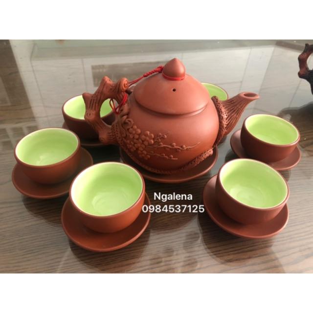 Bộ ấm chén gốm đắp hoa đào đỏ