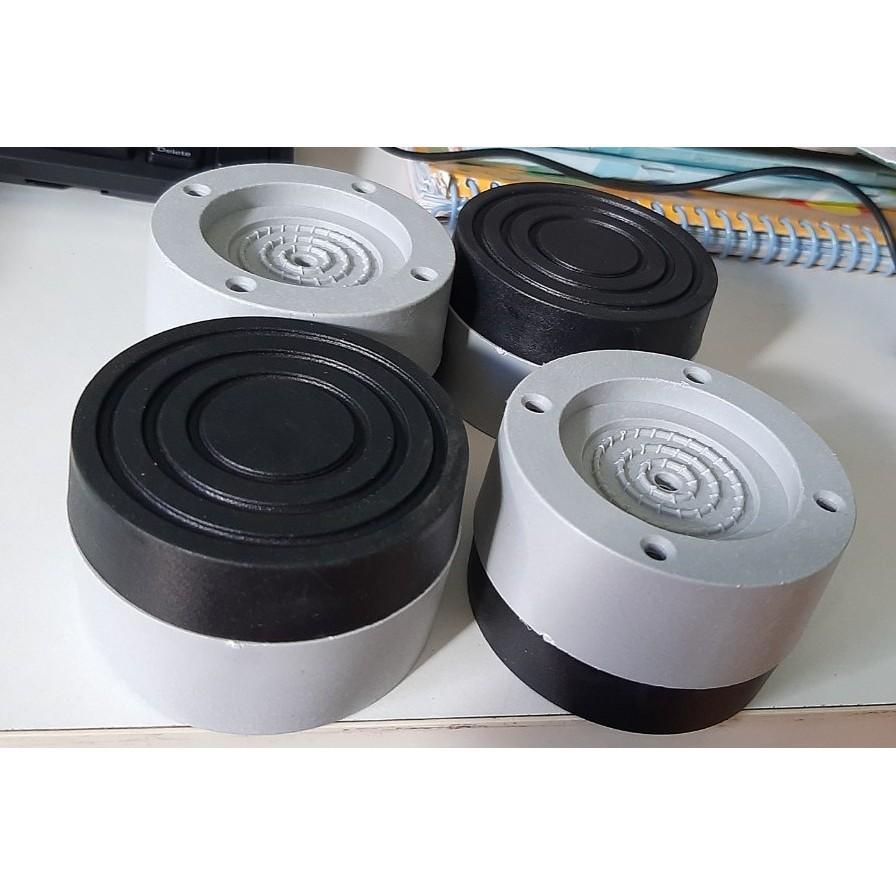 Bộ 04 Chân Kê Máy Giặt Chống Rung, Chống Ồn, Chống Xê Dịch Giúp Tăng Tuổi Thọ Máy Giặt - Miễn Phí Vận Chuyển