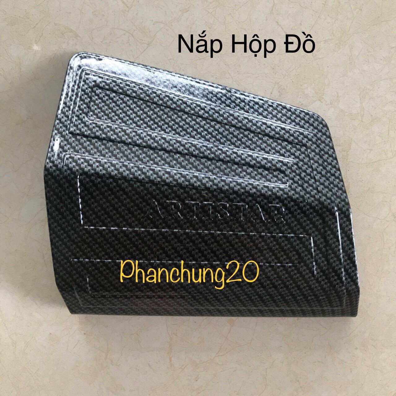 ỐP NẮP ĐỰNG ĐỒ DÙNG CHO XE VARIO 160 - VARIO 2022 2023 CACBON