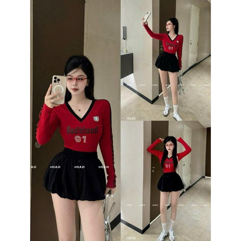Set áo thun cổ V trẻ trung chân váy bồng xinh xỉu BY JOLIE - Đen