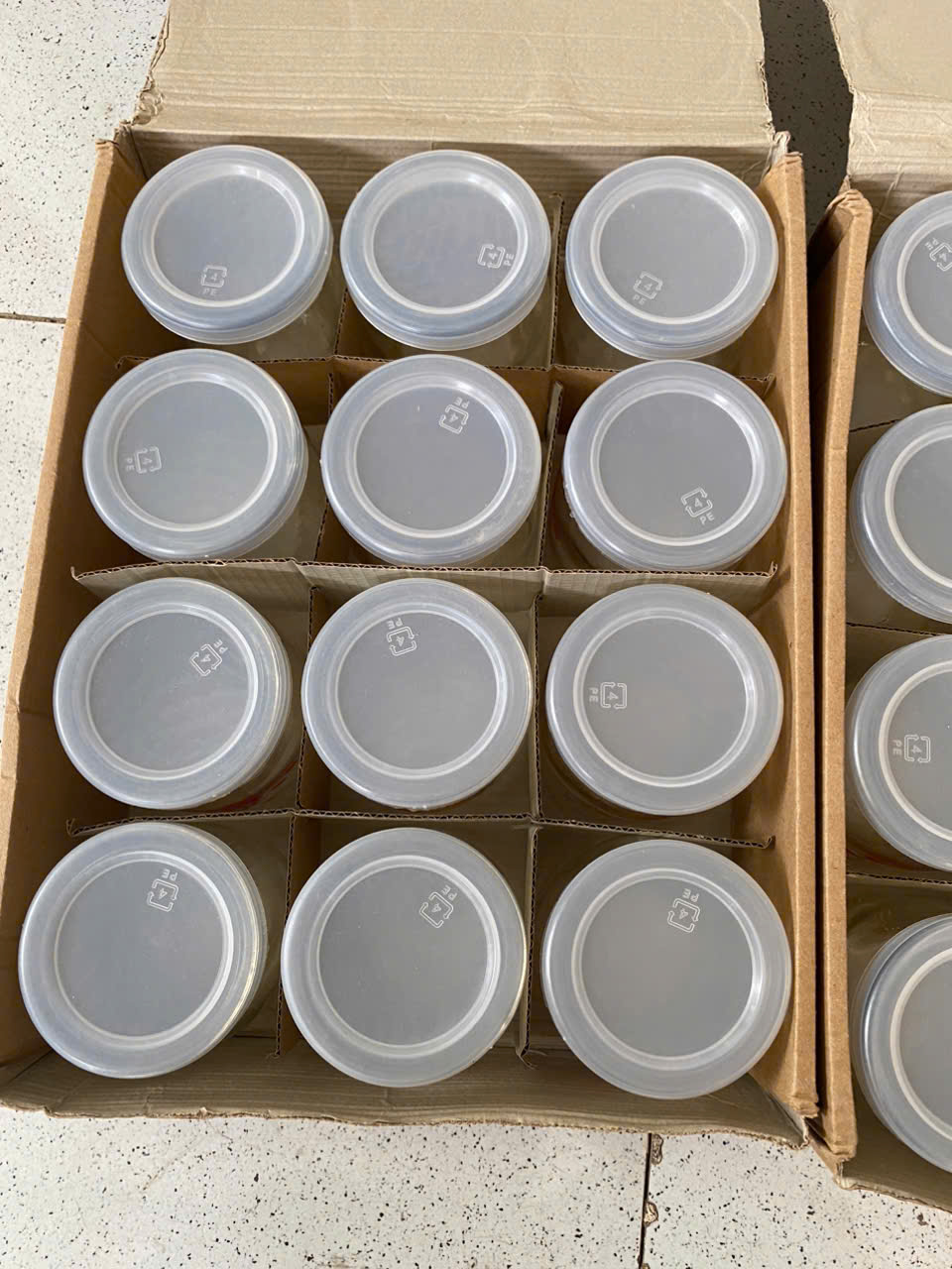 Set 12 hũ sữa chua thủy tinh 200ml in hình thú - Giao ngẫu nhiên