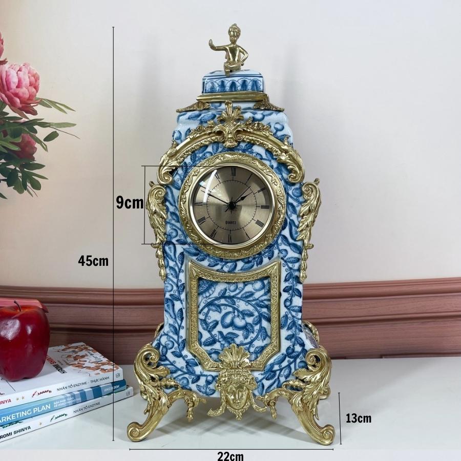 Đồng hồ sứ họa tiết trắng xanh mạ vàng phong cách Tân Cổ Điển - DHDB04