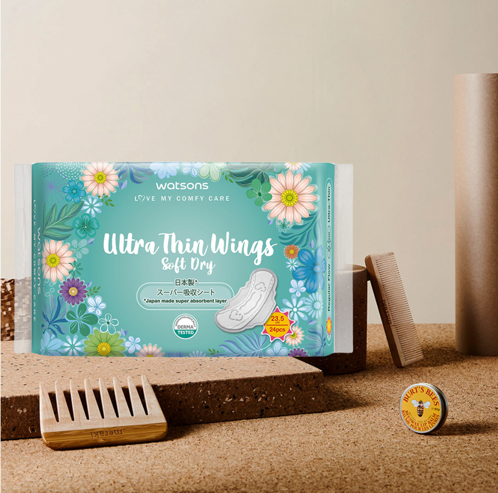 Băng Vệ Sinh Watsons Ultra Thin Wings Soft Dry 23.5cm Loại Siêu Mỏng Cánh Ngày 24 Miếng