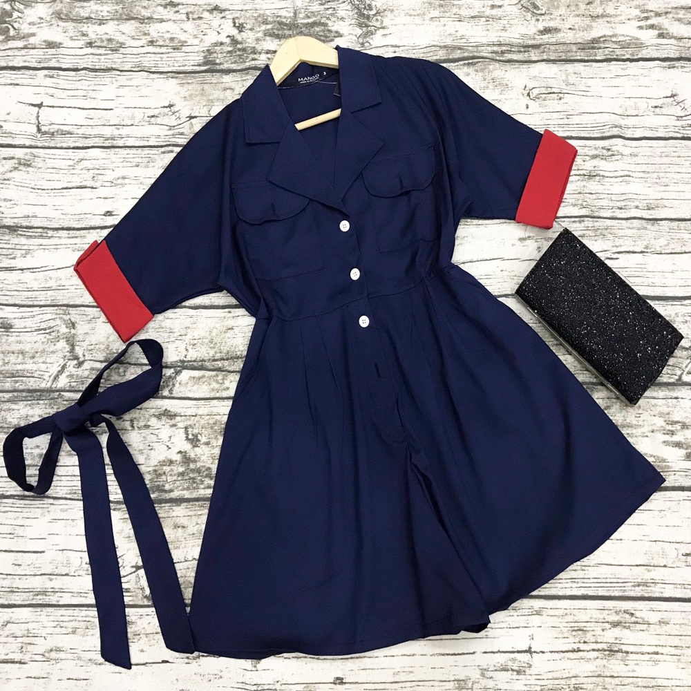 Jumpsuit Ngắn Cổ Vest Tay Phối Màu