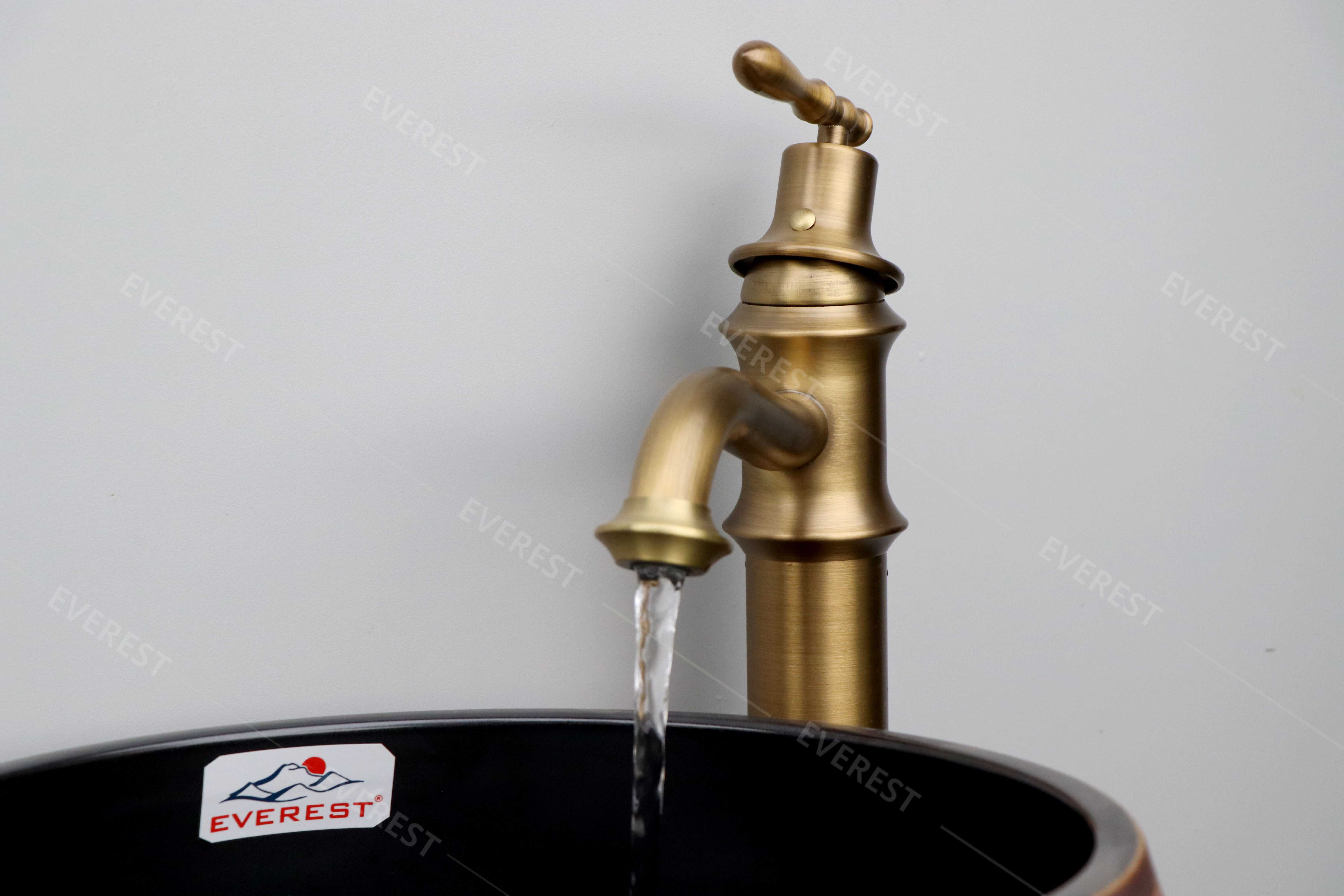 Vòi lavabo bằng đồng EVEREST EV-3010